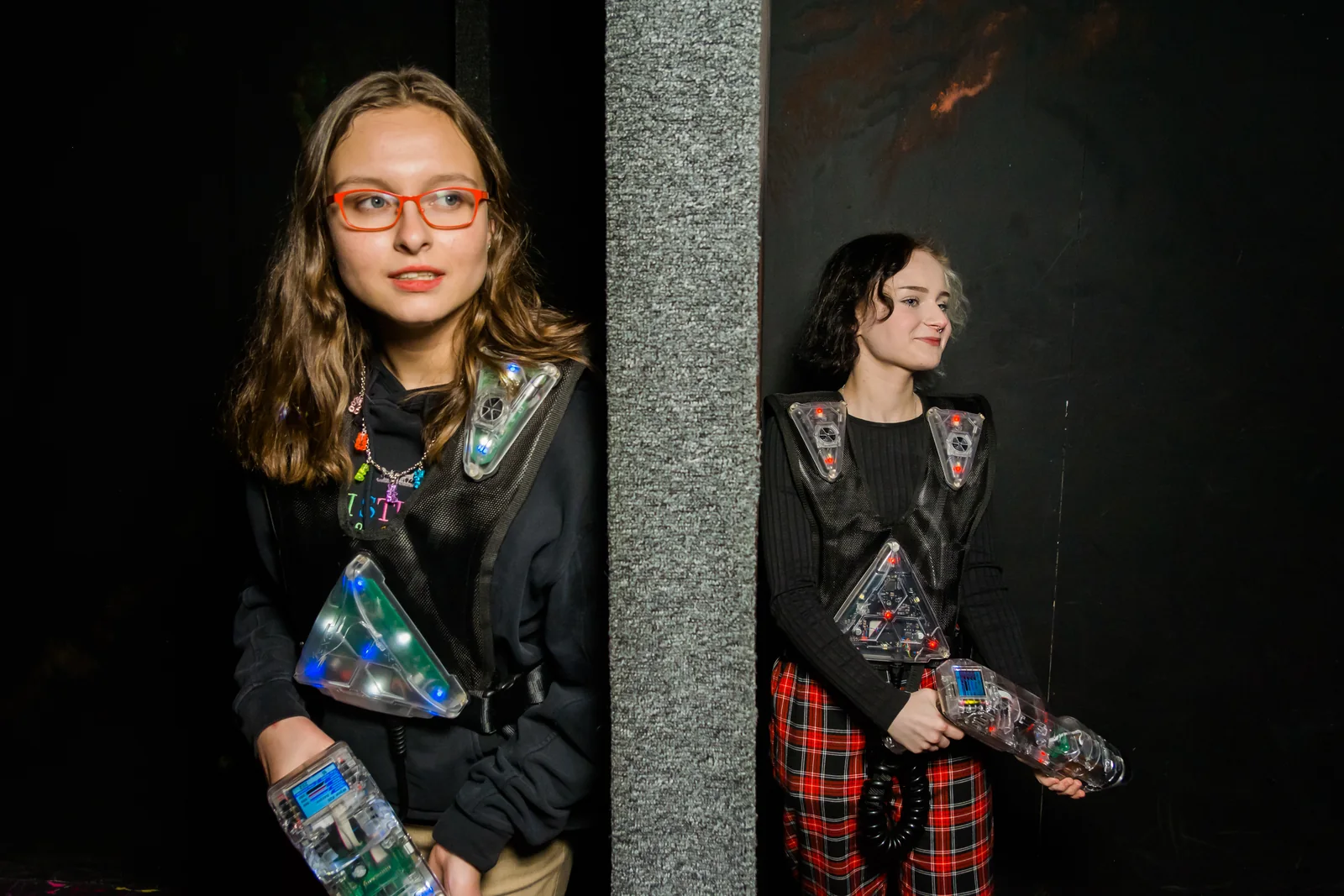 Подруги после командного раунда в LaserLand